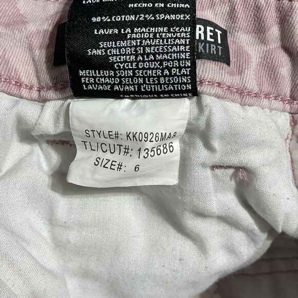 Kut Leopard Denim Mini Skirt Raw Hem Size 6 - Picture 12 of 12